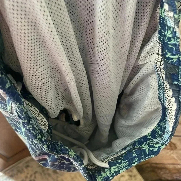 Vineyard Vinces Men's Tropical Tarpon Chappy Trunks Small Swim Blue Fish Sm S - Picture 7 of 11